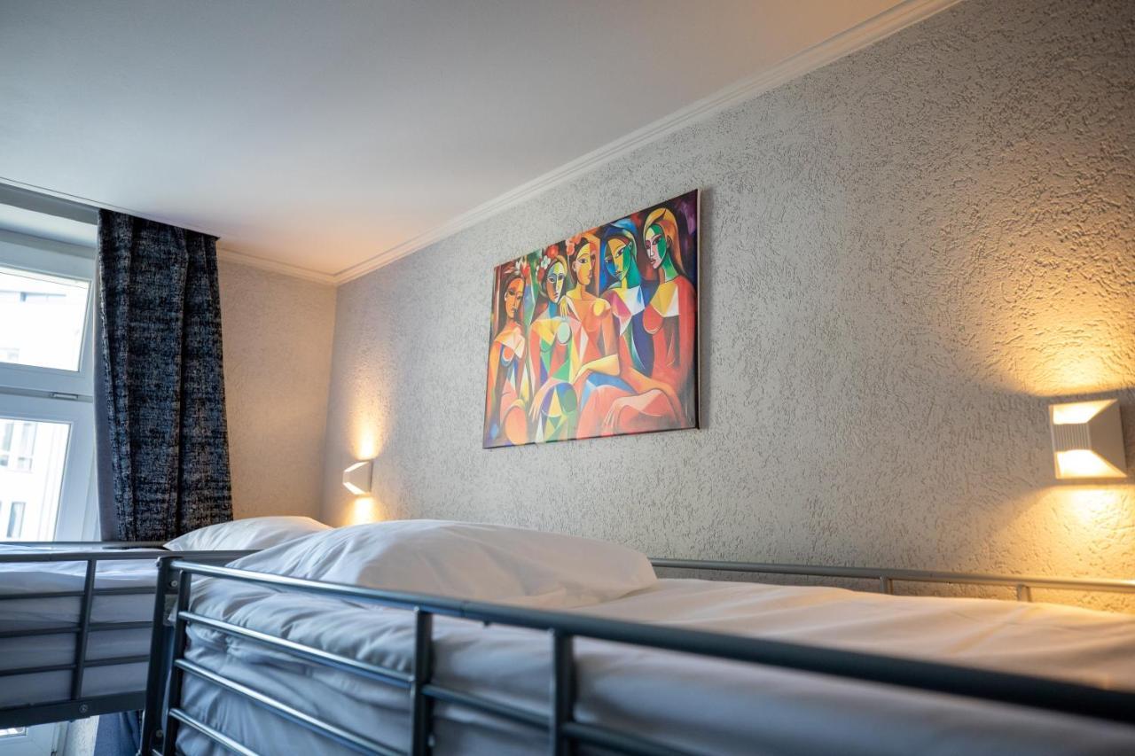Hotel Bristol 2*